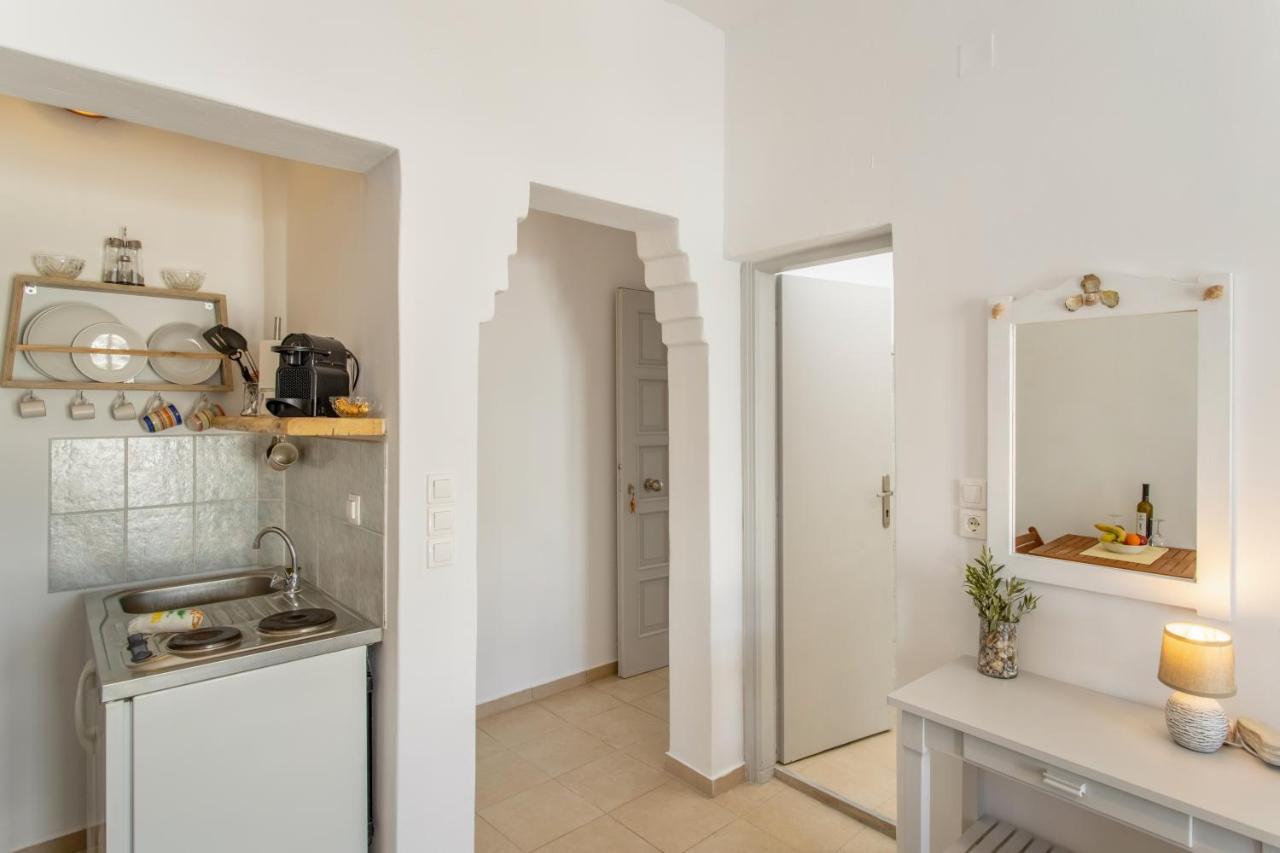 Yialos Rooms Piso Livadi Extérieur photo