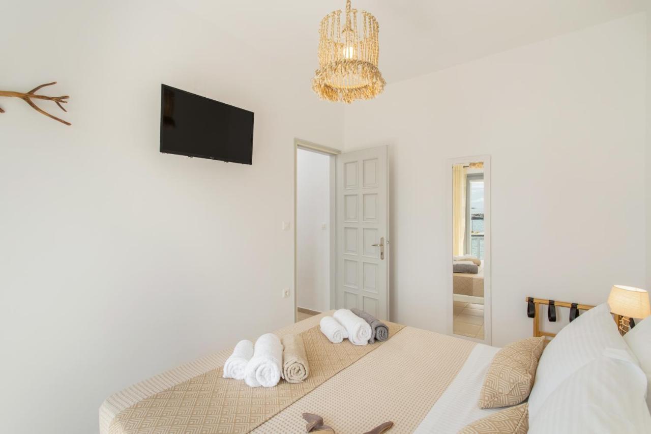 Yialos Rooms Piso Livadi Extérieur photo