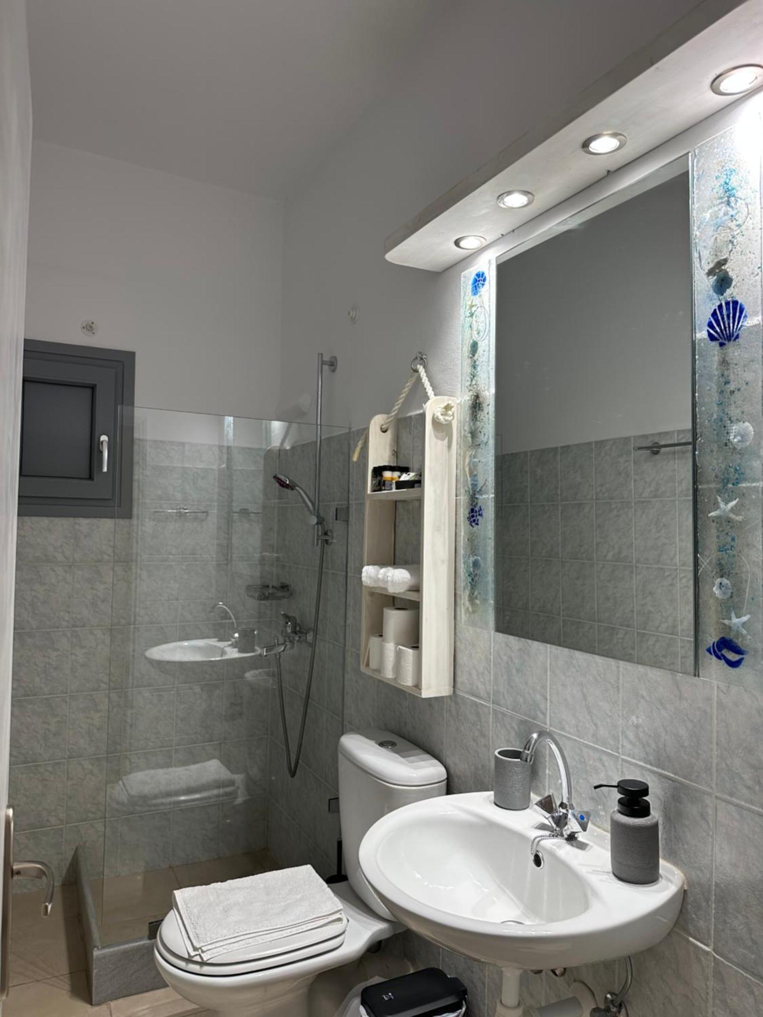 Yialos Rooms Piso Livadi Extérieur photo